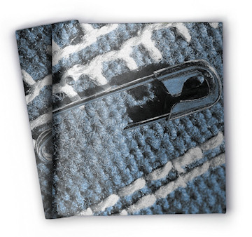 Wool blanket with needle Wool blanket with needle
