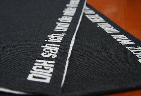Category design scarf pure wool