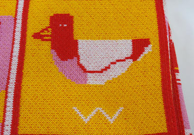 4-color fabric design bird, Jacquard knitted