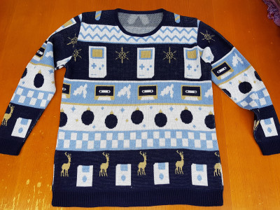 Pullover Gameboy