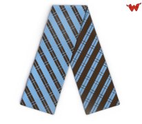 Design scarf with crossing stripes 